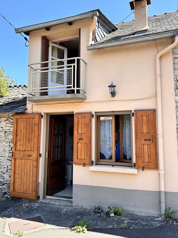 Maison de village LE VILLARD (48230) L'Agence